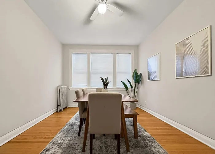 3br Spacious In - Newgard Rep Apartment