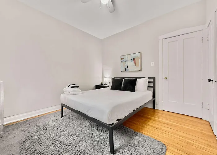 3br Spacious In - Newgard Rep Apartment