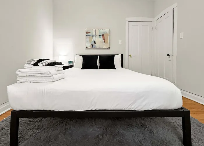 Apartment 3br Spacious In - Newgard Rep *
