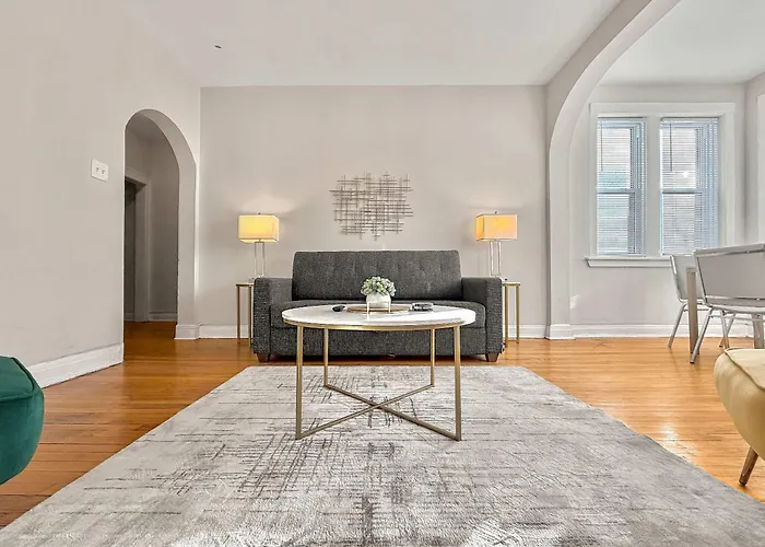 Apartment 3br Spacious In - Newgard Rep *